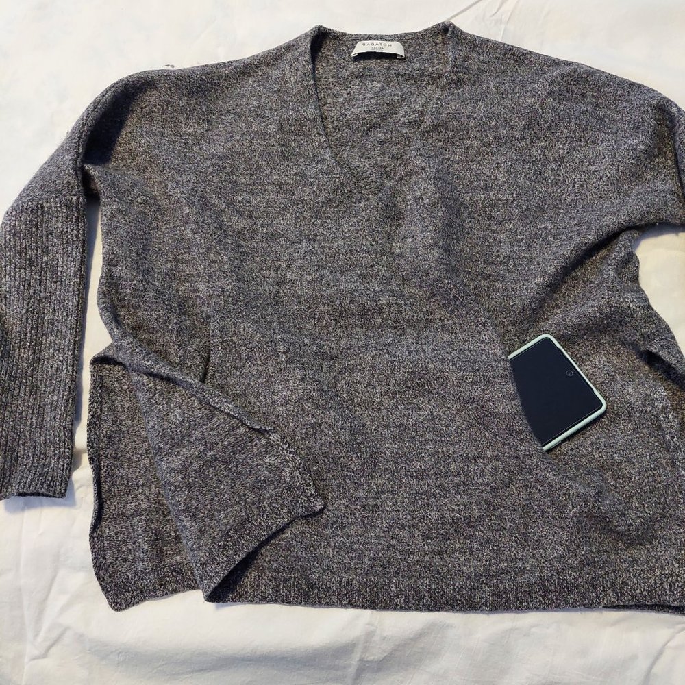 Babaton Baylor Oversized XXS/XS V-neck Wool Linen Blend Sweater Grey